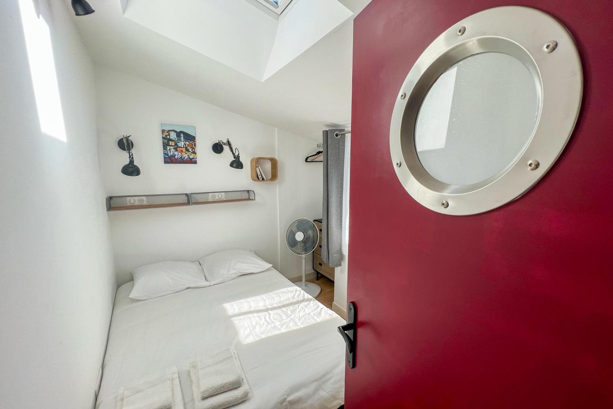 Duplex Au Calme, Quartier Des Artistes Apartment